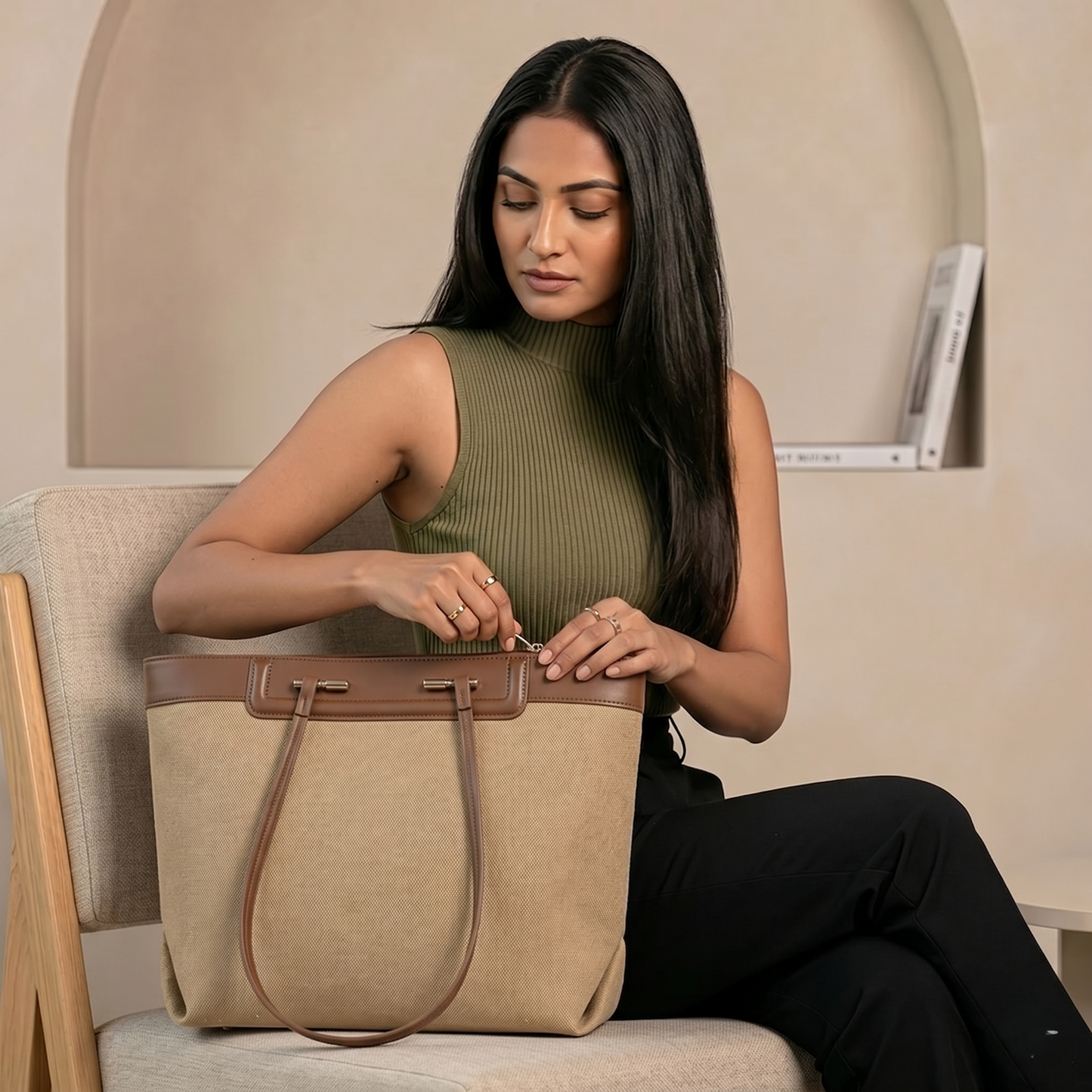 CLASSIC HAZEL Khaki TOTE BAG